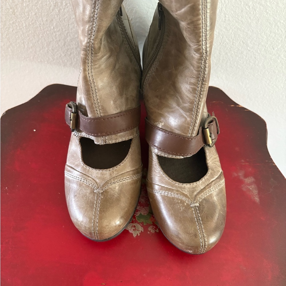 OTBT Tan and Brown Ankle Boots
